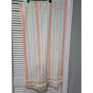 Vtg Tastemaker by Stevens 100% Cotton Stripe Bath Towel White peach lace trim